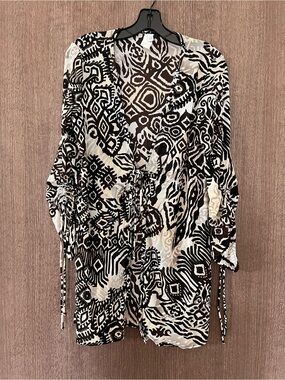 Christina Black and White Printed Swim Coverup